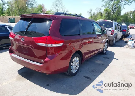 2014 Toyota Sienna Xle 7 Passenger from USA, damaged, VIN 5TDDK3DC1ES092323
